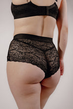 Load image into Gallery viewer, Close-up of model wearing Valeria nursing bra and Lemonie high waist in colour black
