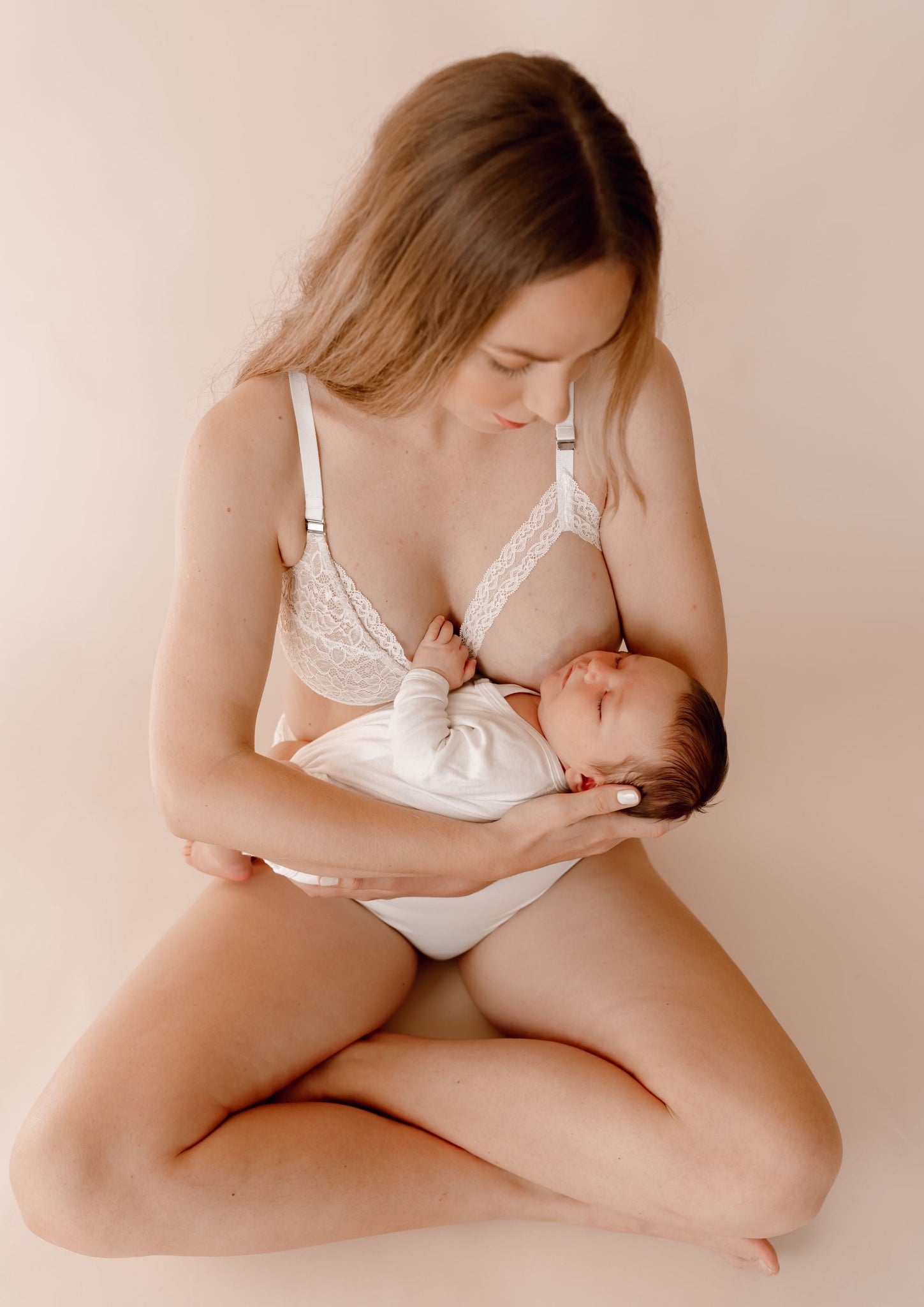 Vienna bra  Maternity/Nursing bra without hooks by Femique